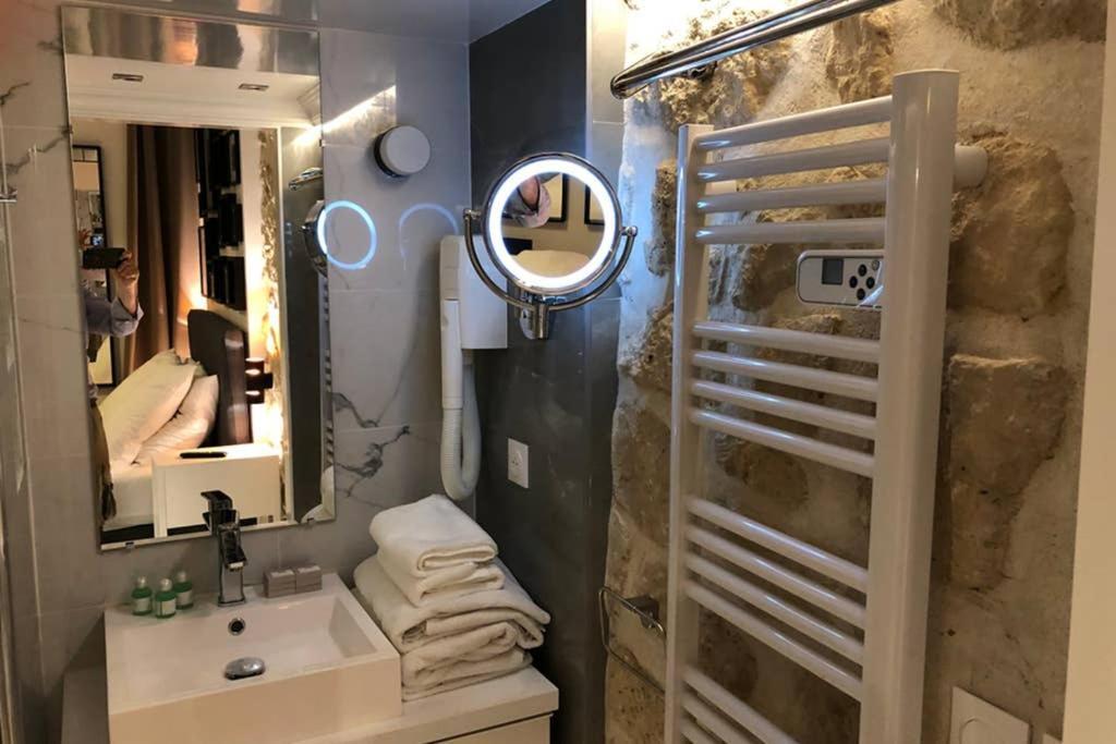Loft Nazareth Quartier Du Marais Apartment ปารีส ภายนอก รูปภาพ